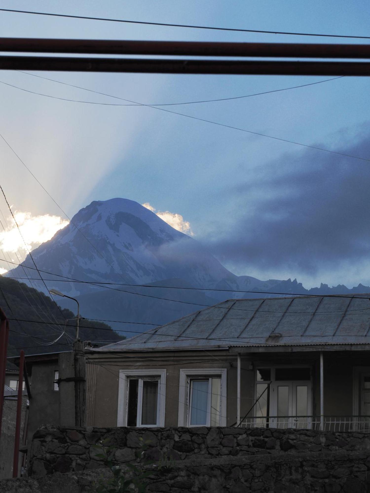 Hotel Polaris Kazbegi Extérieur photo