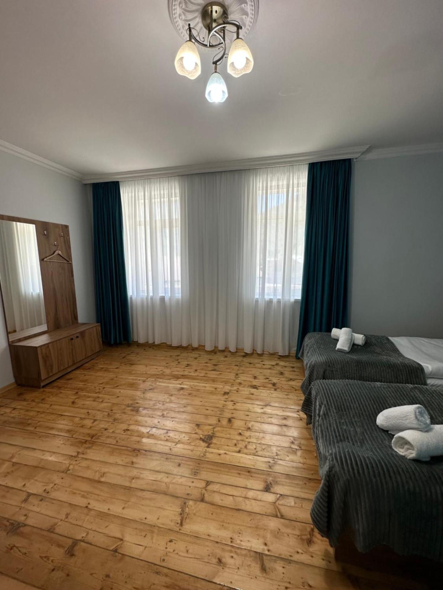 Hotel Polaris Kazbegi Extérieur photo