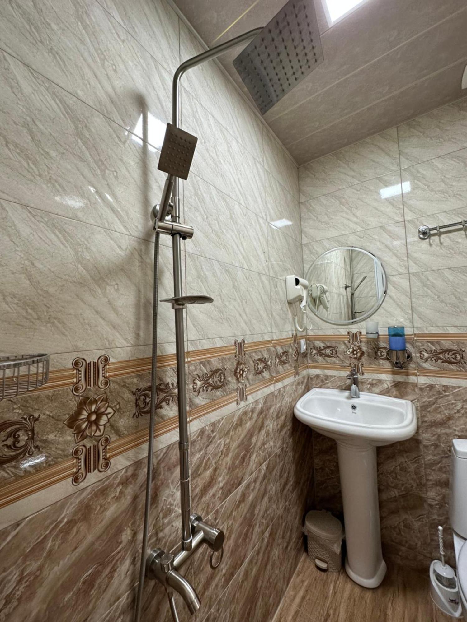 Hotel Polaris Kazbegi Extérieur photo
