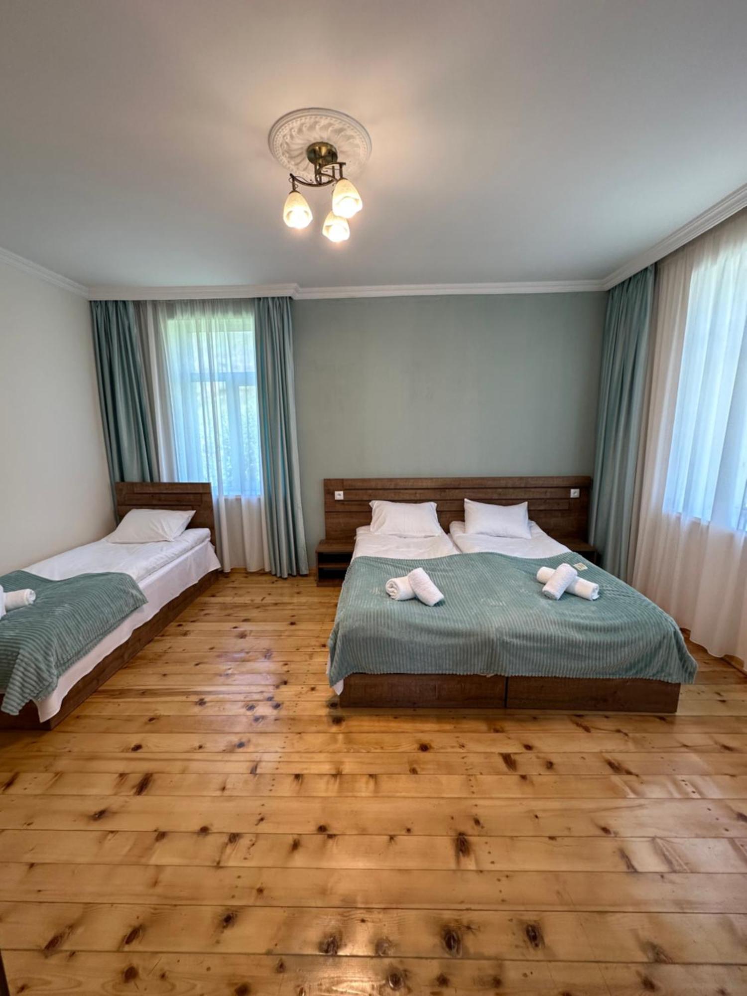 Hotel Polaris Kazbegi Extérieur photo