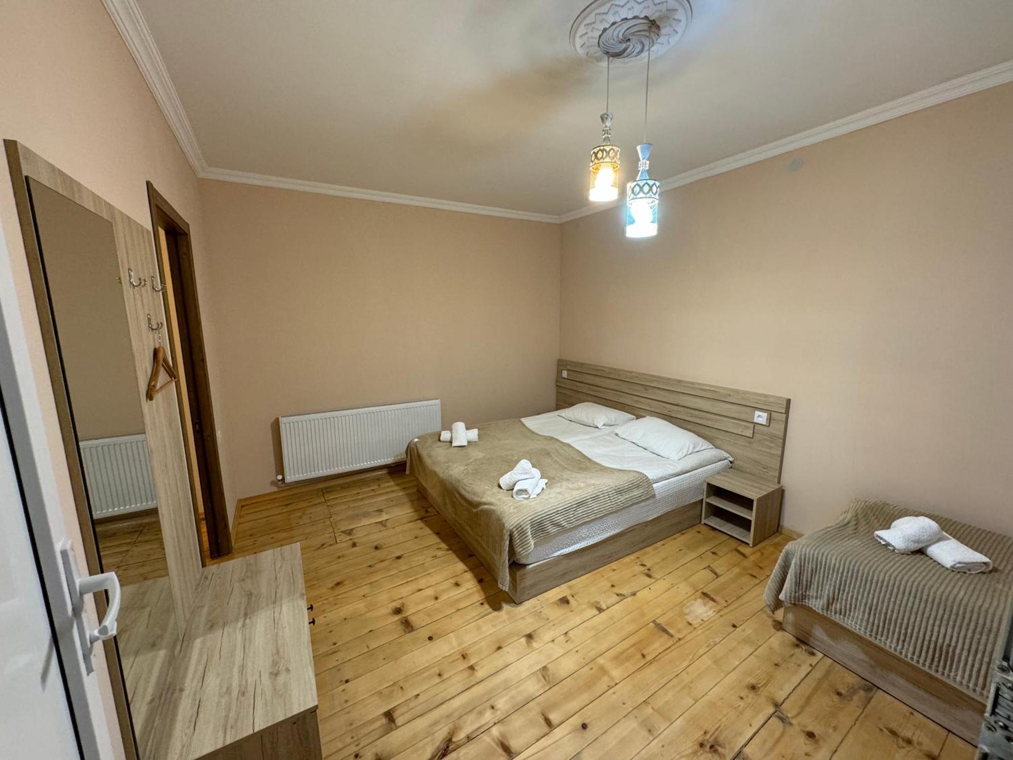 Hotel Polaris Kazbegi Extérieur photo